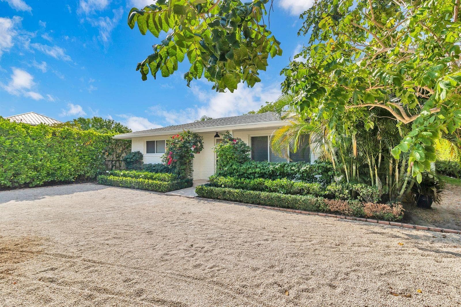 246 Gray Street, West Palm Beach FL 33405 photo 2