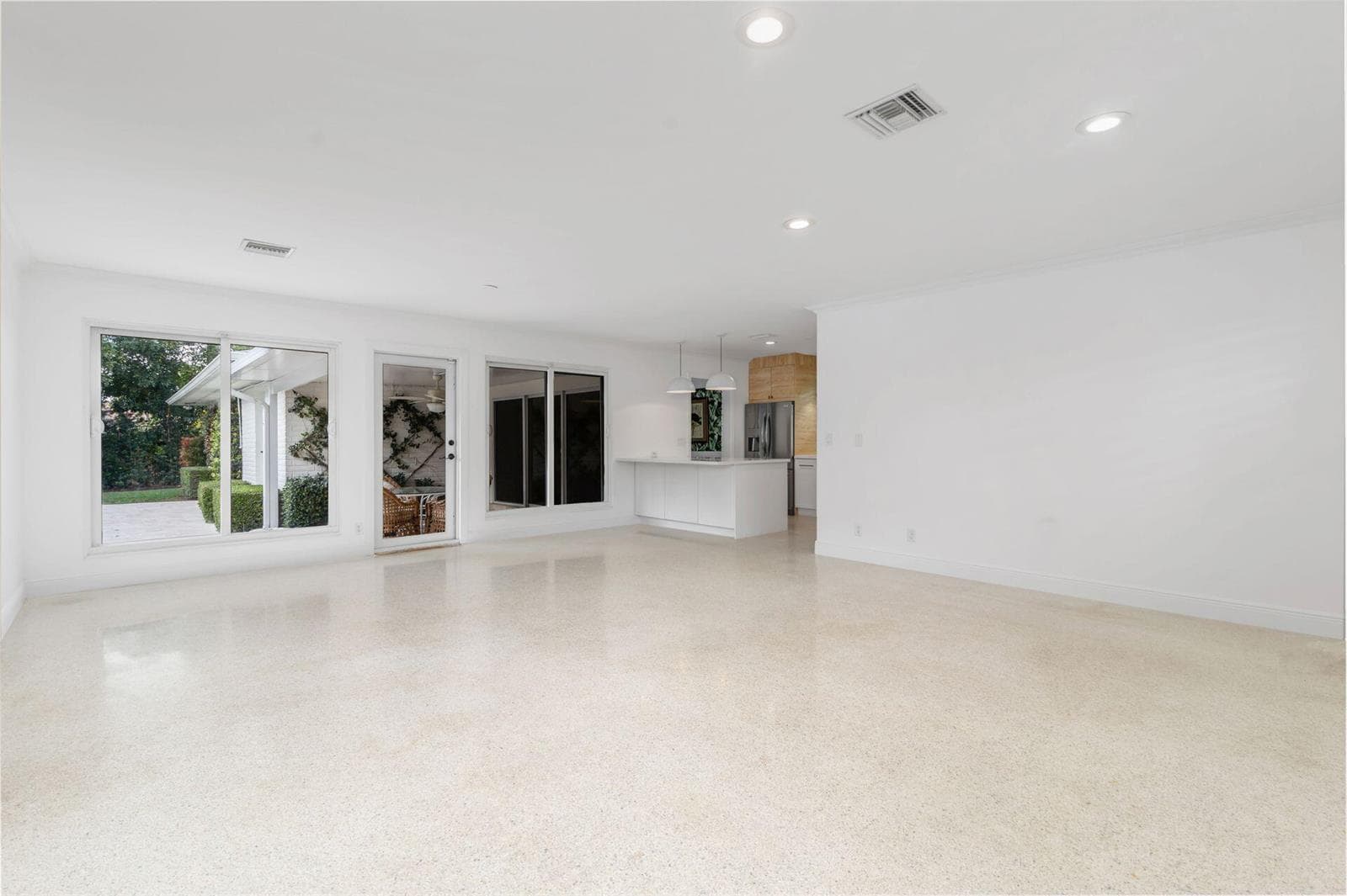 246 Gray Street, West Palm Beach FL 33405 photo 5