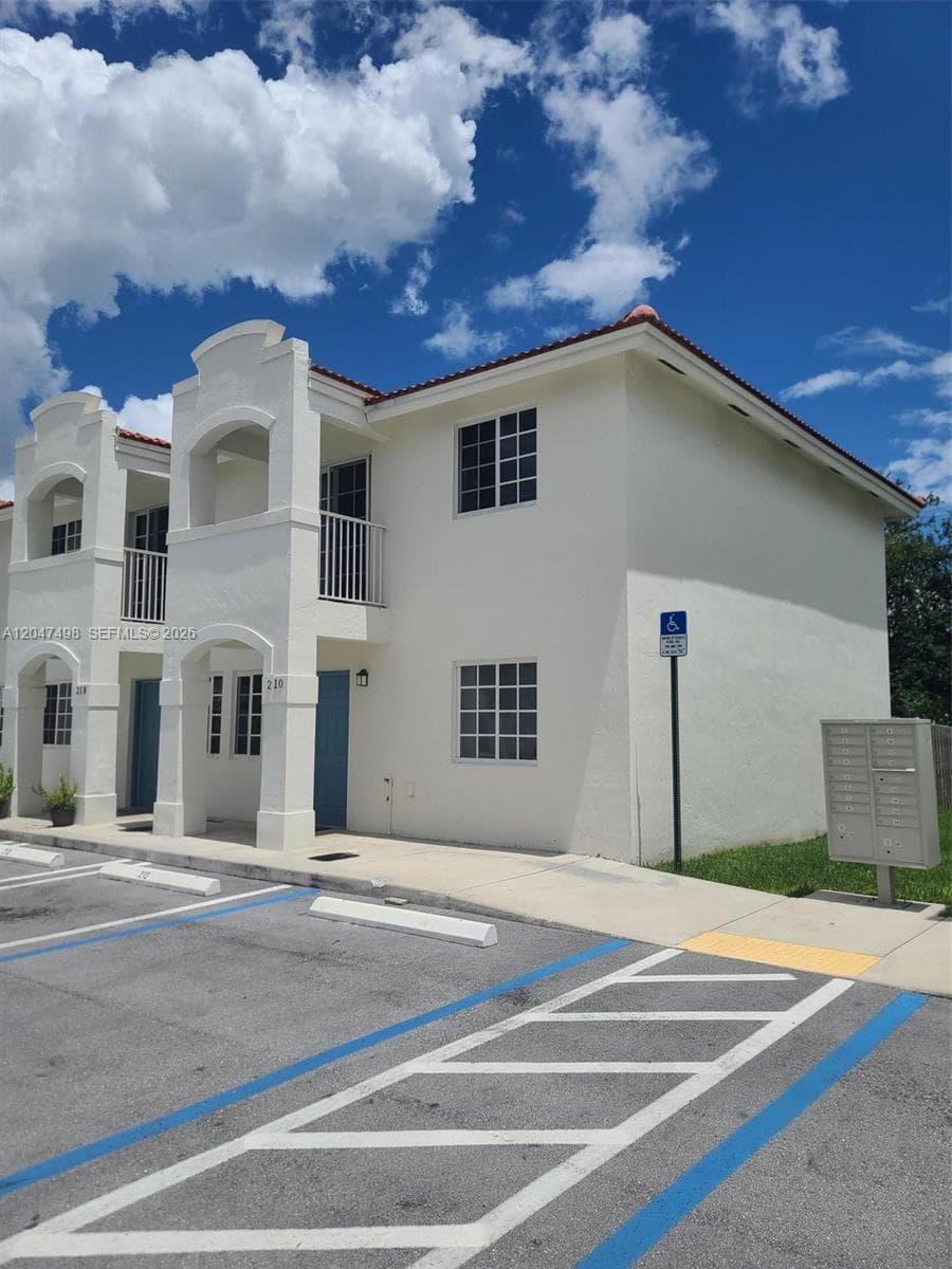 210 SW 3rd Ct, Florida City FL 33034 photo 2