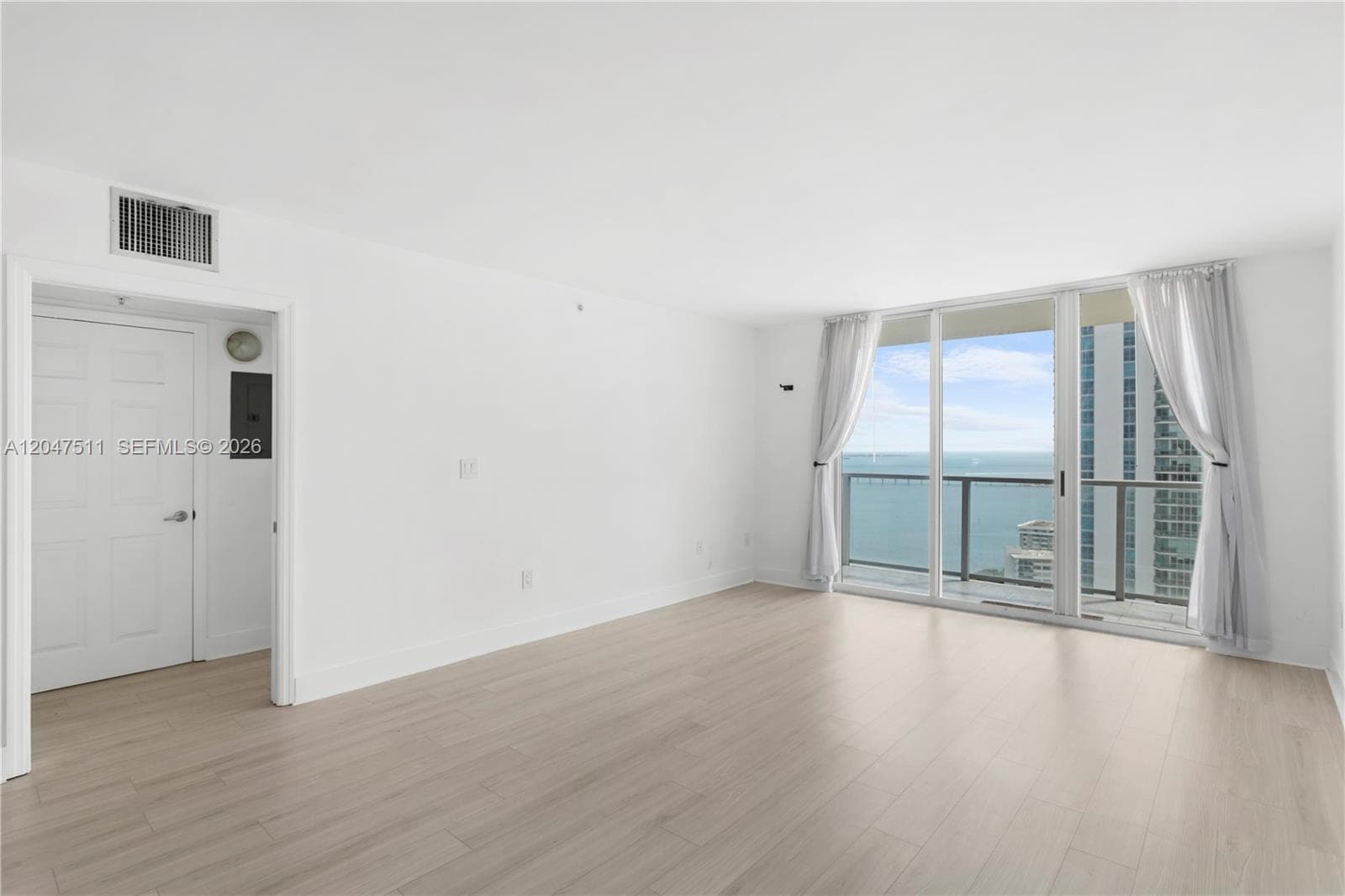 1155 Brickell Bay Dr # 3105, Miami FL 33131 photo 5
