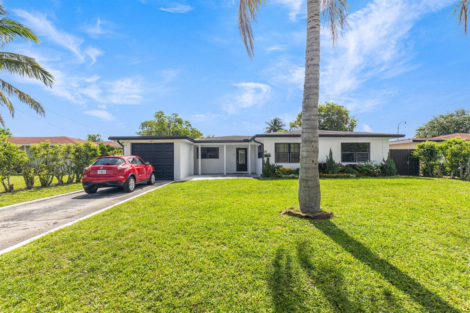 24 NW 42nd Terrace, Plantation FL 33317 photo 2