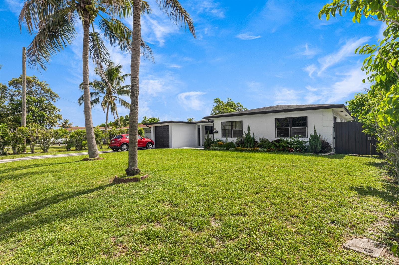 24 NW 42nd Terrace, Plantation FL 33317 photo 3