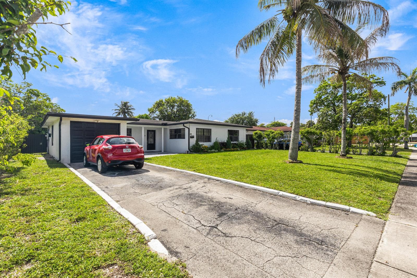 24 NW 42nd Terrace, Plantation FL 33317 photo 4