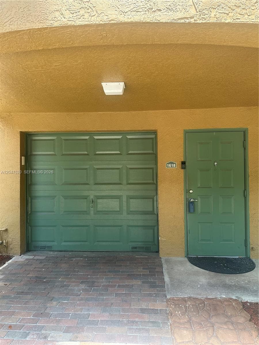 2961 NE 185th St # 1618, Aventura FL 33180 photo 3
