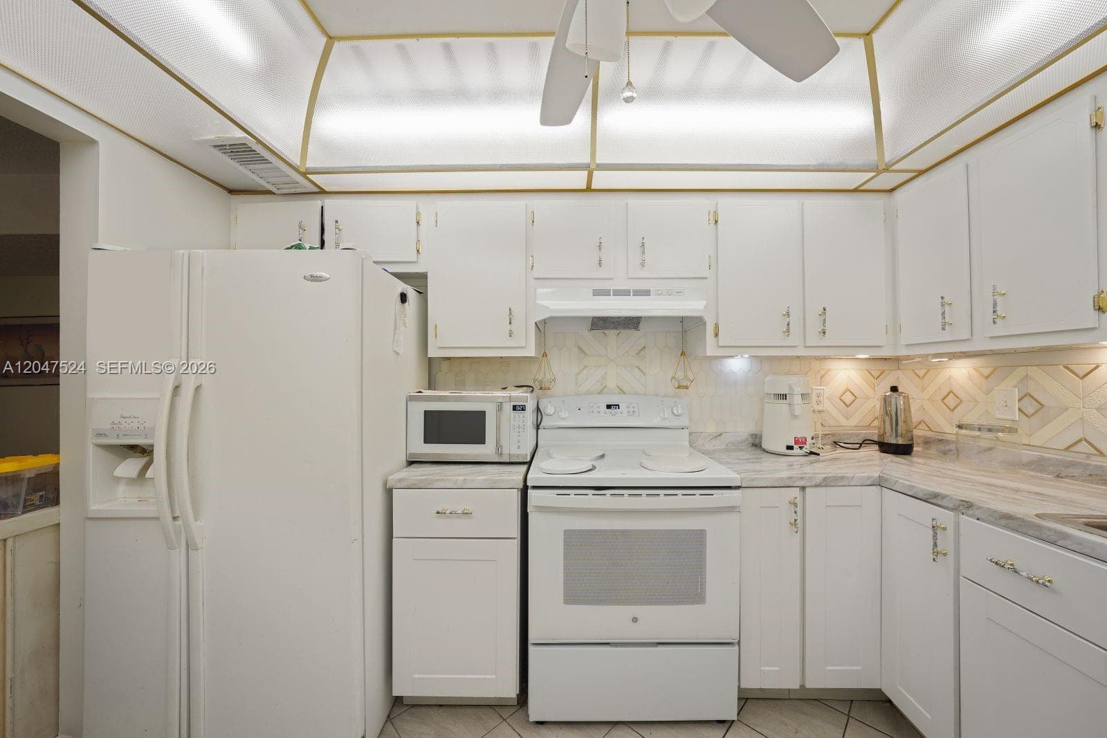 7000 NW 17th St # 303, Plantation FL 33313 photo 2
