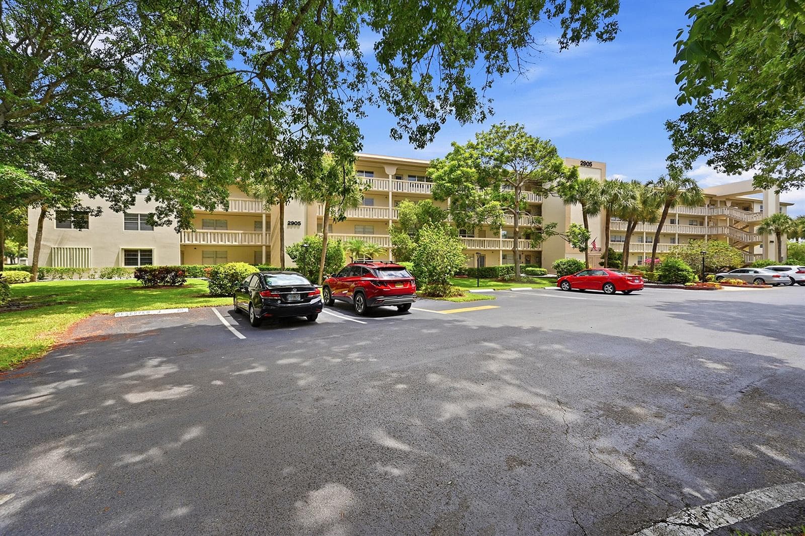 2905 Victoria Place # C4, Coconut Creek FL 33066 photo 2