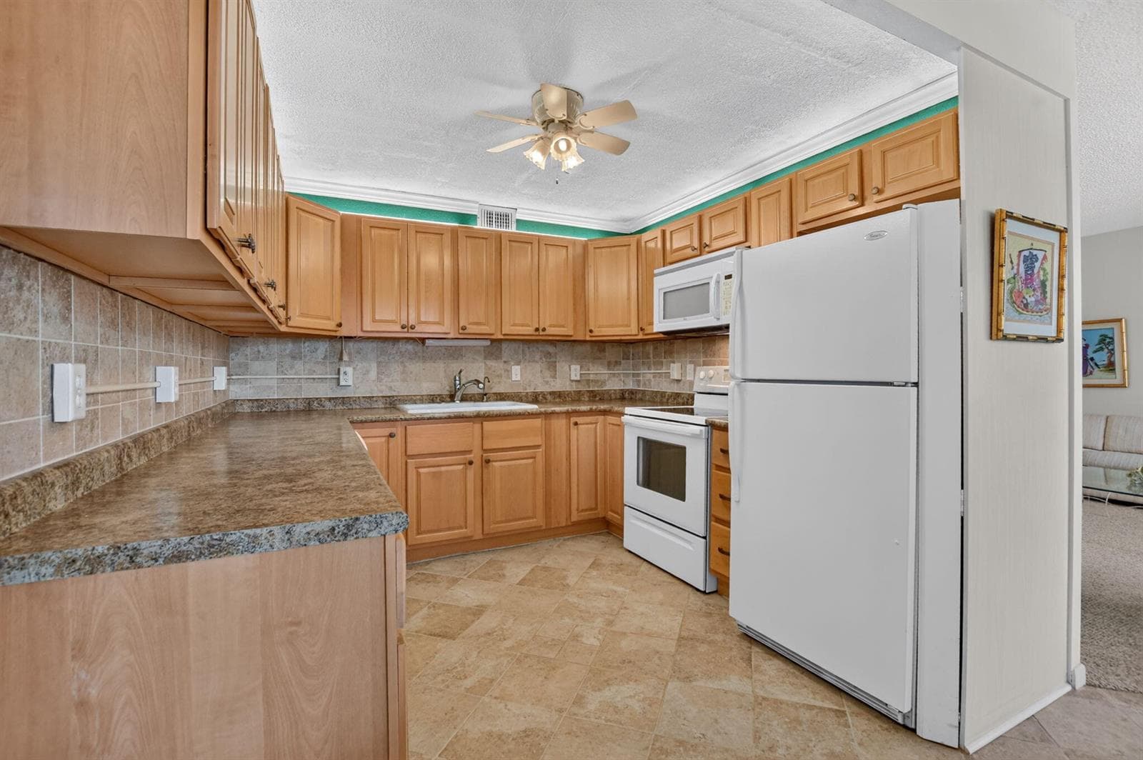2049 Ventnor O Crescent # 2049, Deerfield Beach FL 33442 photo 2