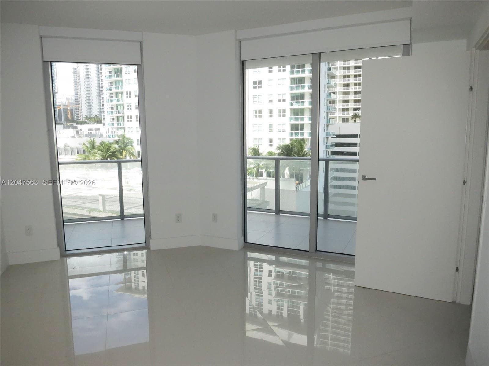 1300 Brickell Bay Dr # 1110, Miami FL 33131 photo 4