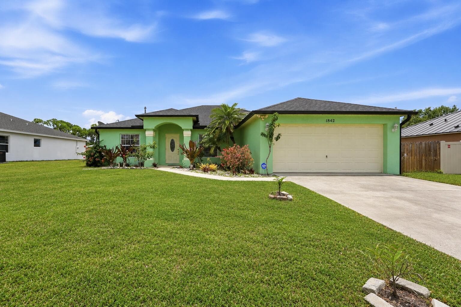 1842 SW Penrose Avenue, Port St. Lucie FL 34953
