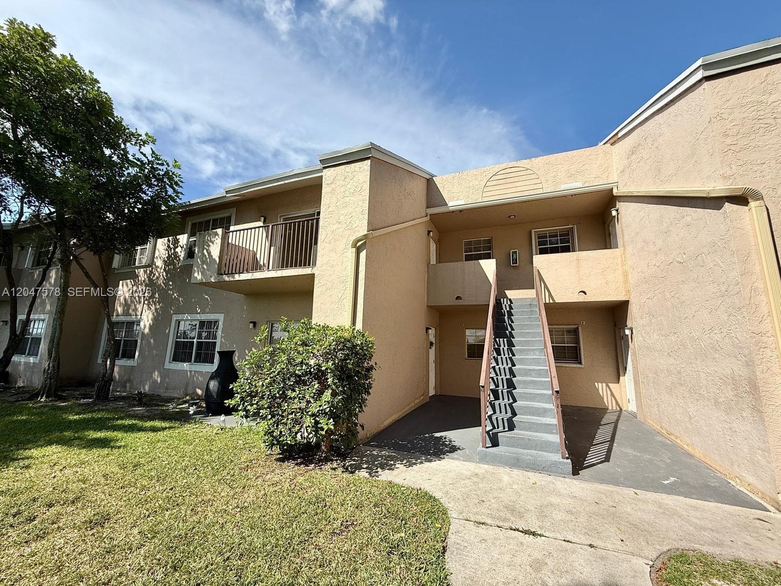 2151 NW 96th Ter # 15G, Pembroke Pines FL 33024