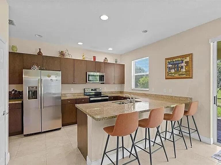 1513 NW Cataluna Circle, Port St. Lucie FL 34986 photo 2