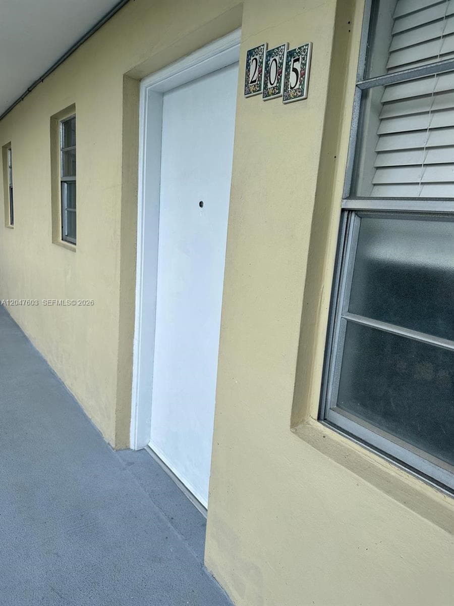 427 Santander Ave # 205, Coral Gables FL 33134 photo 3