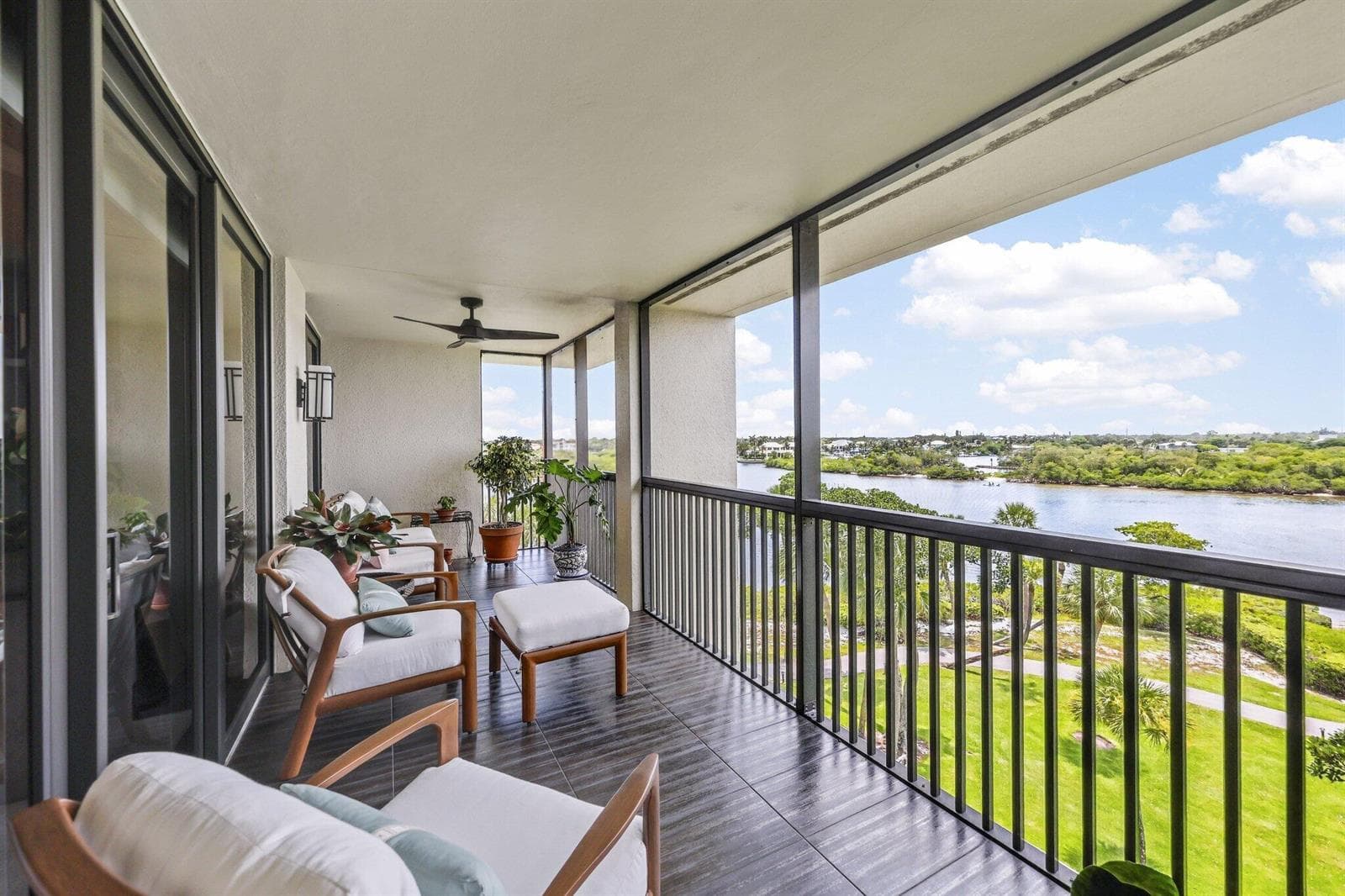 1000 N Us Highway 1, Jupiter FL 33477 photo 3