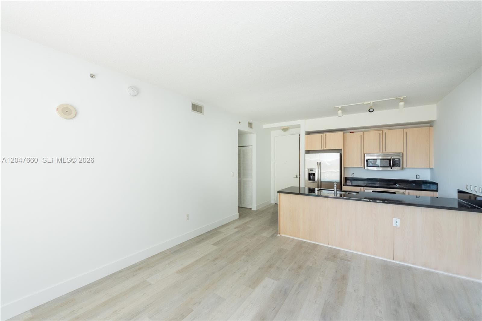 79 SW 12th St # 1105-S, Miami FL 33130 photo 5