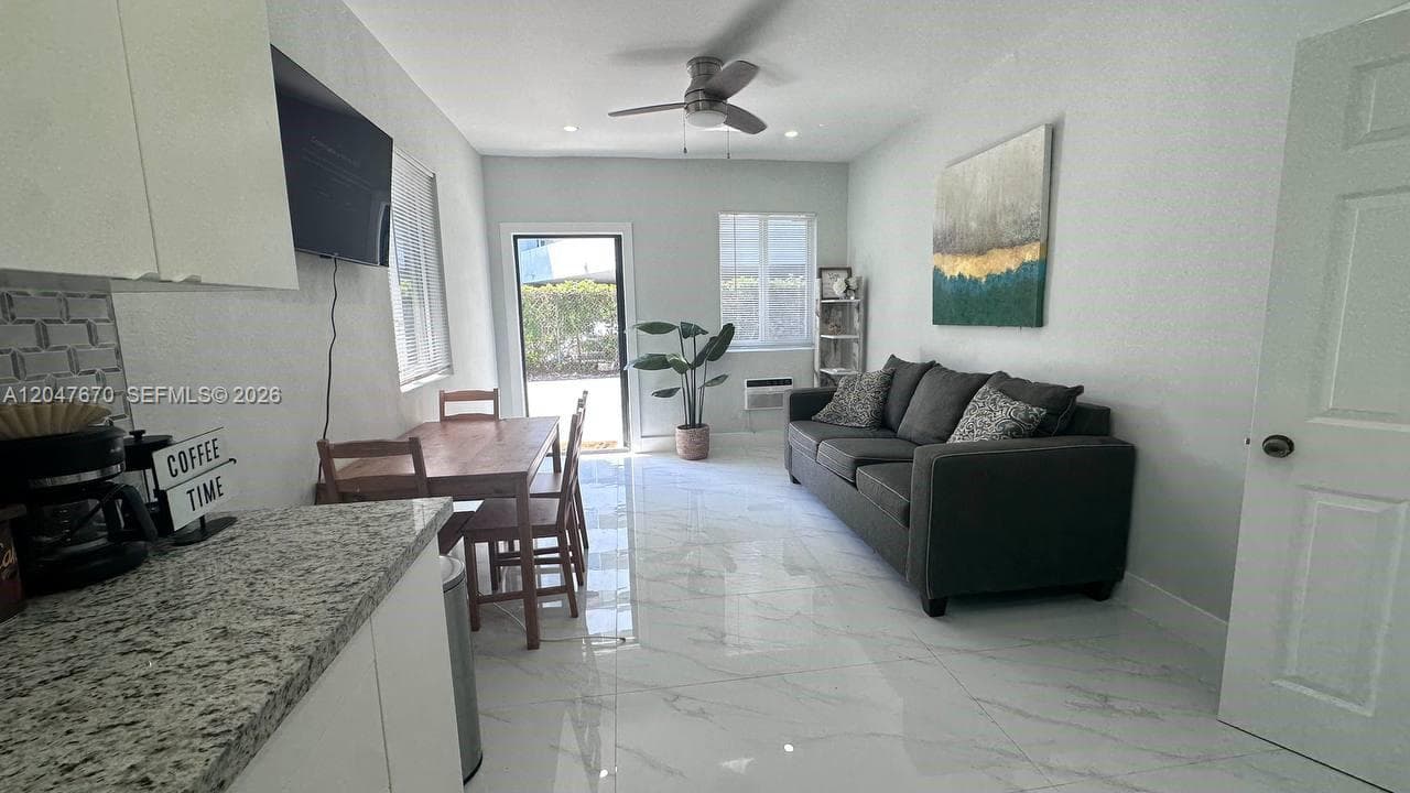320 SW 29th Rd # Cottage, Miami FL 33129 photo 5