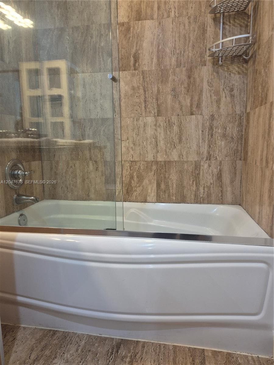 300 S Biscayne Blvd # T-2905, Miami, FL 33131 photo 5