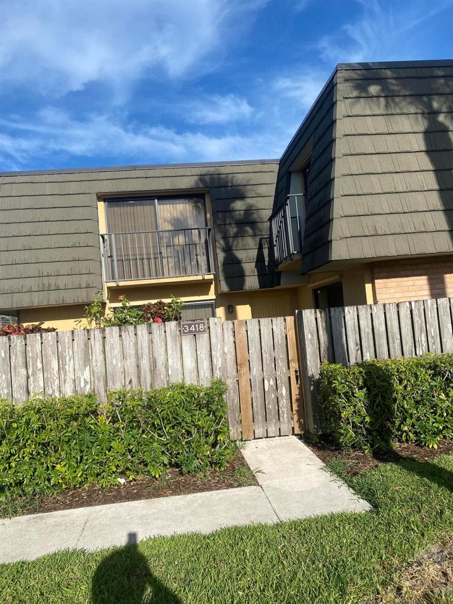 3418 34th Way, West Palm Beach FL 33407 photo 4