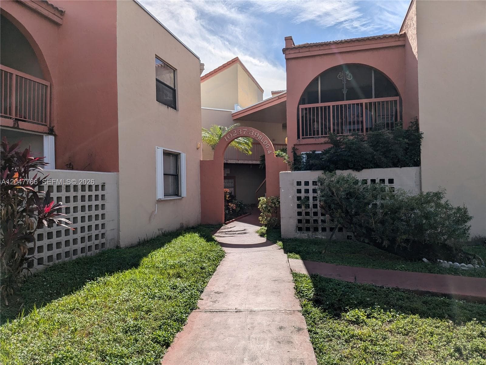 10237 NW 9th Street Cir # 202-4, Miami, FL 33172 photo 4