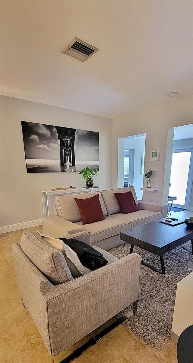1401 NE 17th Way, Fort Lauderdale FL 33304 photo 5