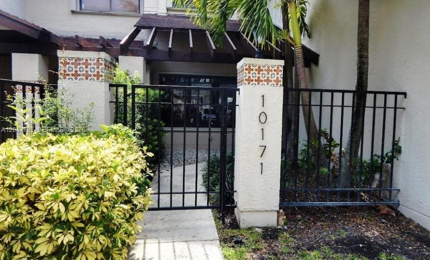 10171 SW 137th Ct, Miami FL 33186