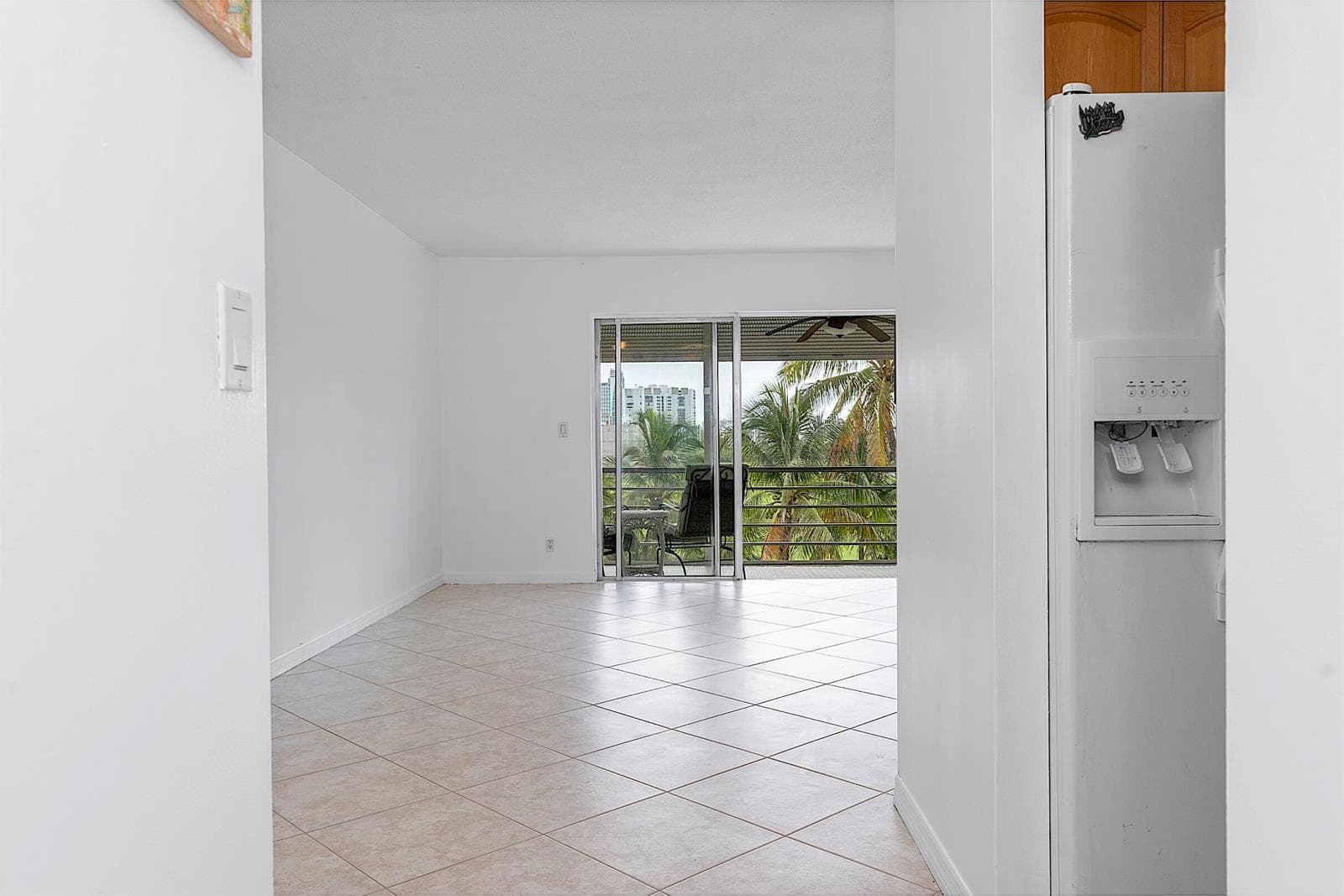 300 NE 14th Avenue # 501, FL 33009 photo 5