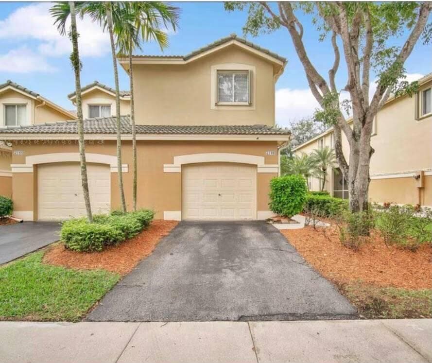 2166 Hacienda Terrace, Weston FL 33327
