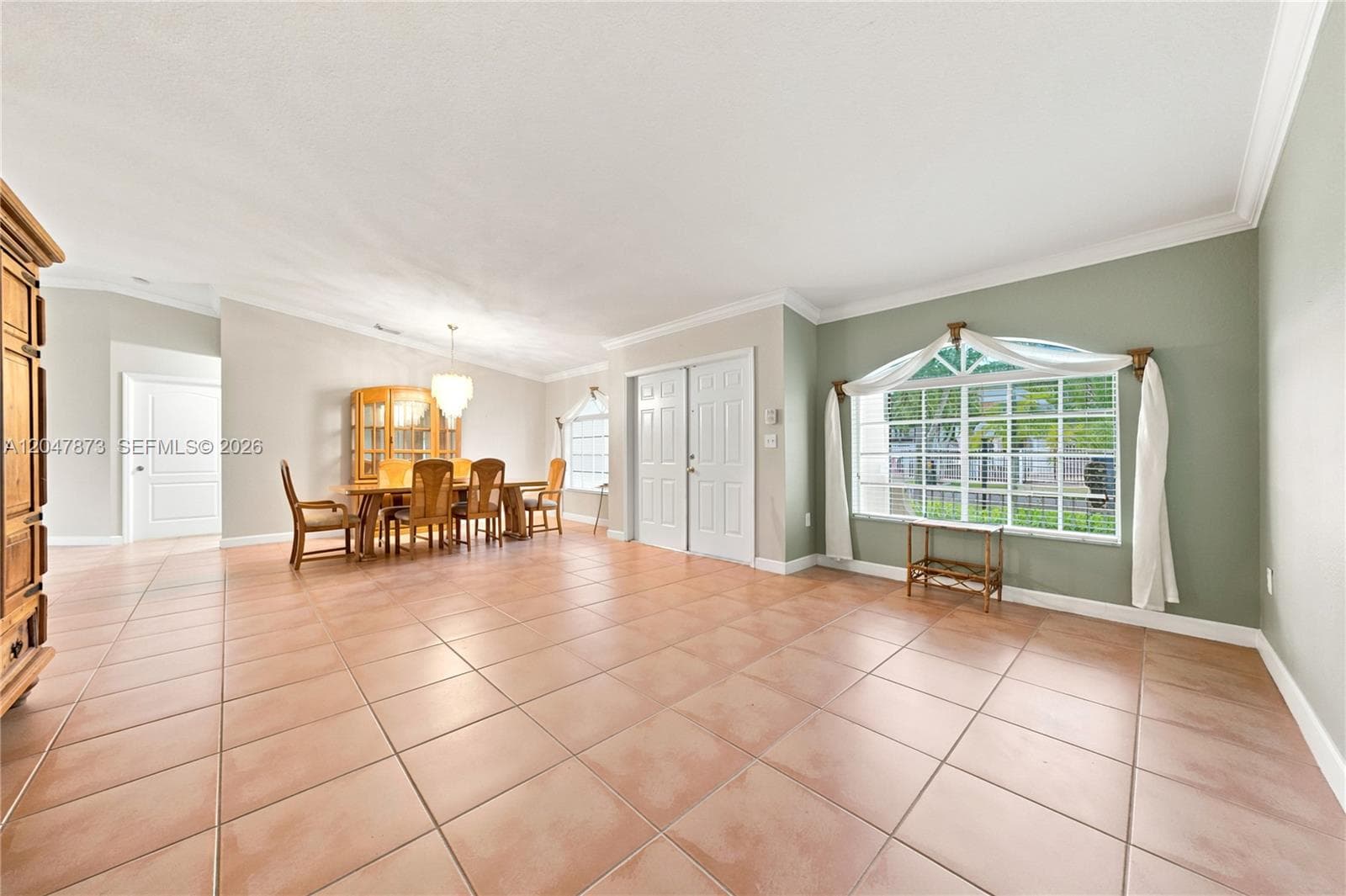 15059 SW 33rd Ter, Miami FL 33185 photo 4