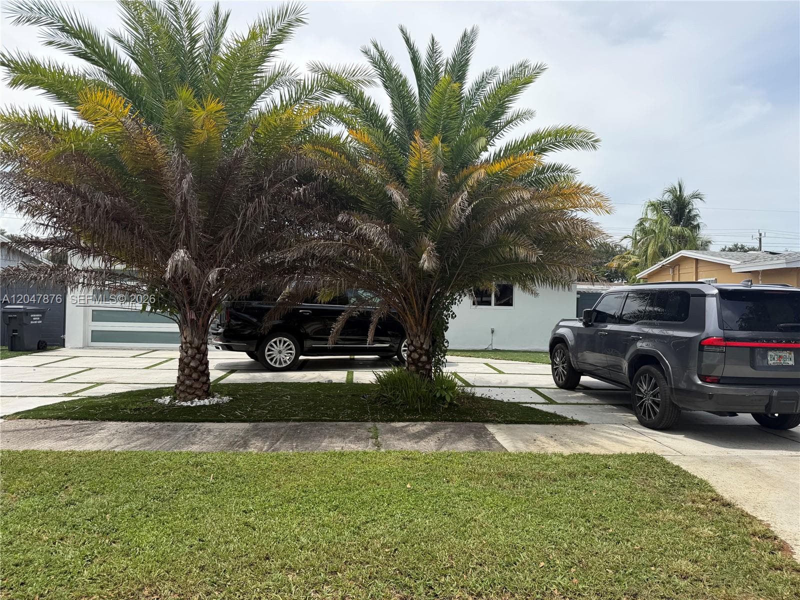 7525 Roosevelt St, Hollywood FL 33024