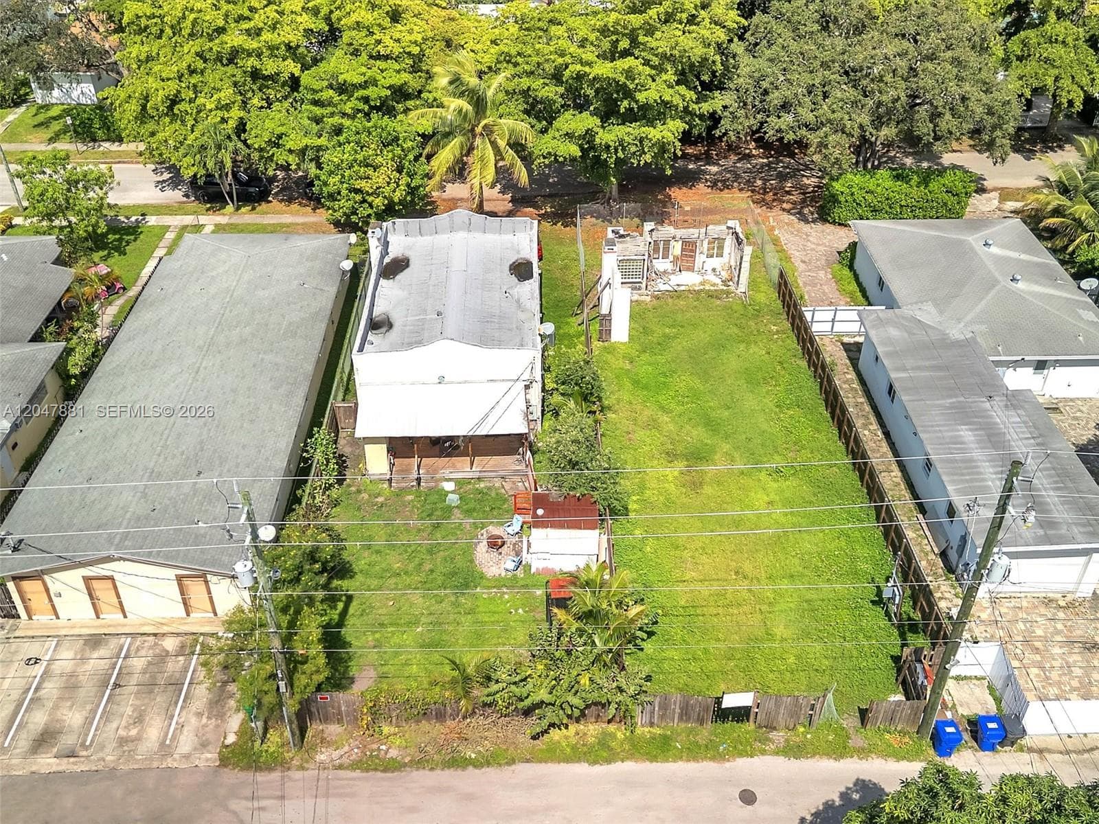 1932 Dewey St, Hollywood FL 33020 photo 2