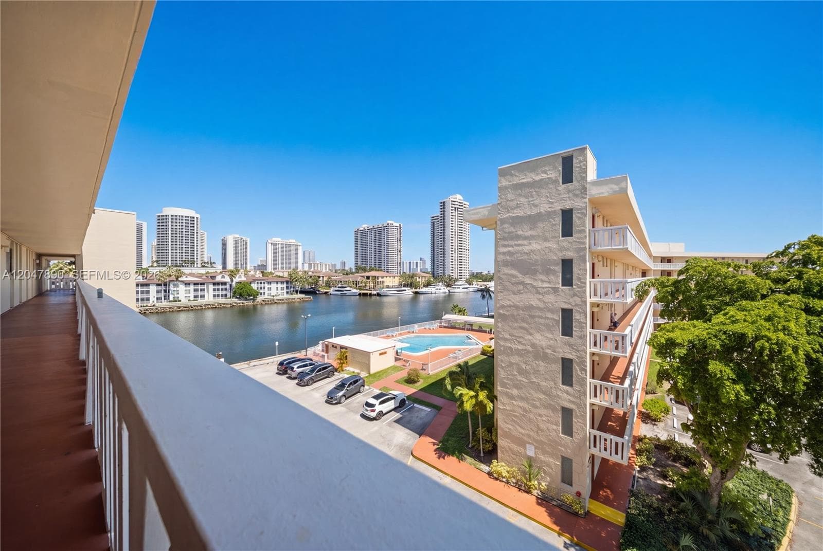 2999 Point East Dr # C507, Aventura FL 33160