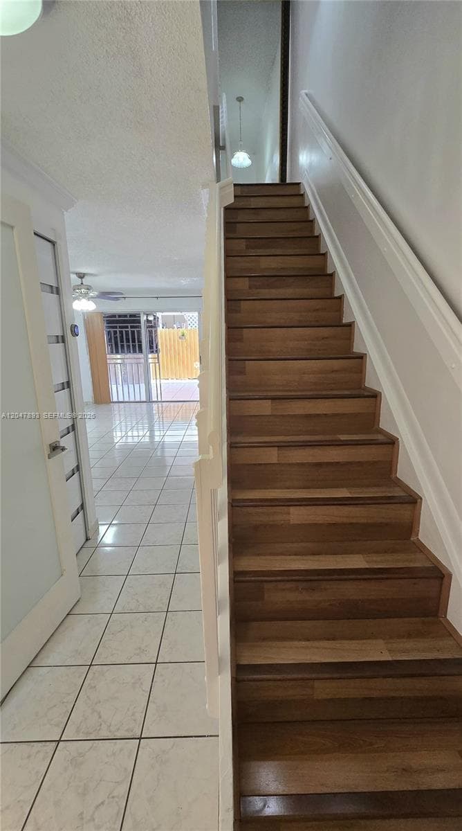 8075 NW 8th St # 6, Miami FL 33126 photo 3