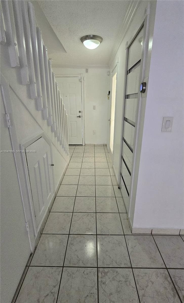 8075 NW 8th St # 6, Miami FL 33126 photo 4