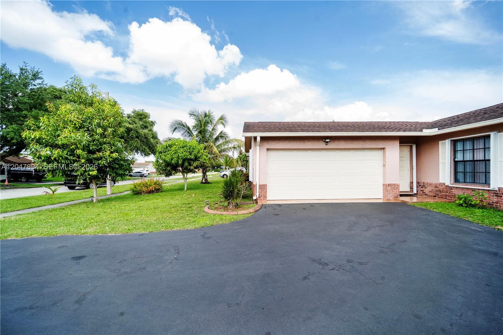 10815 NW 26th St, Sunrise FL 33322 photo 4