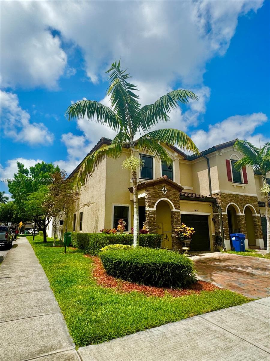 11406 SW 252nd Ter, Homestead FL 33032 photo 2