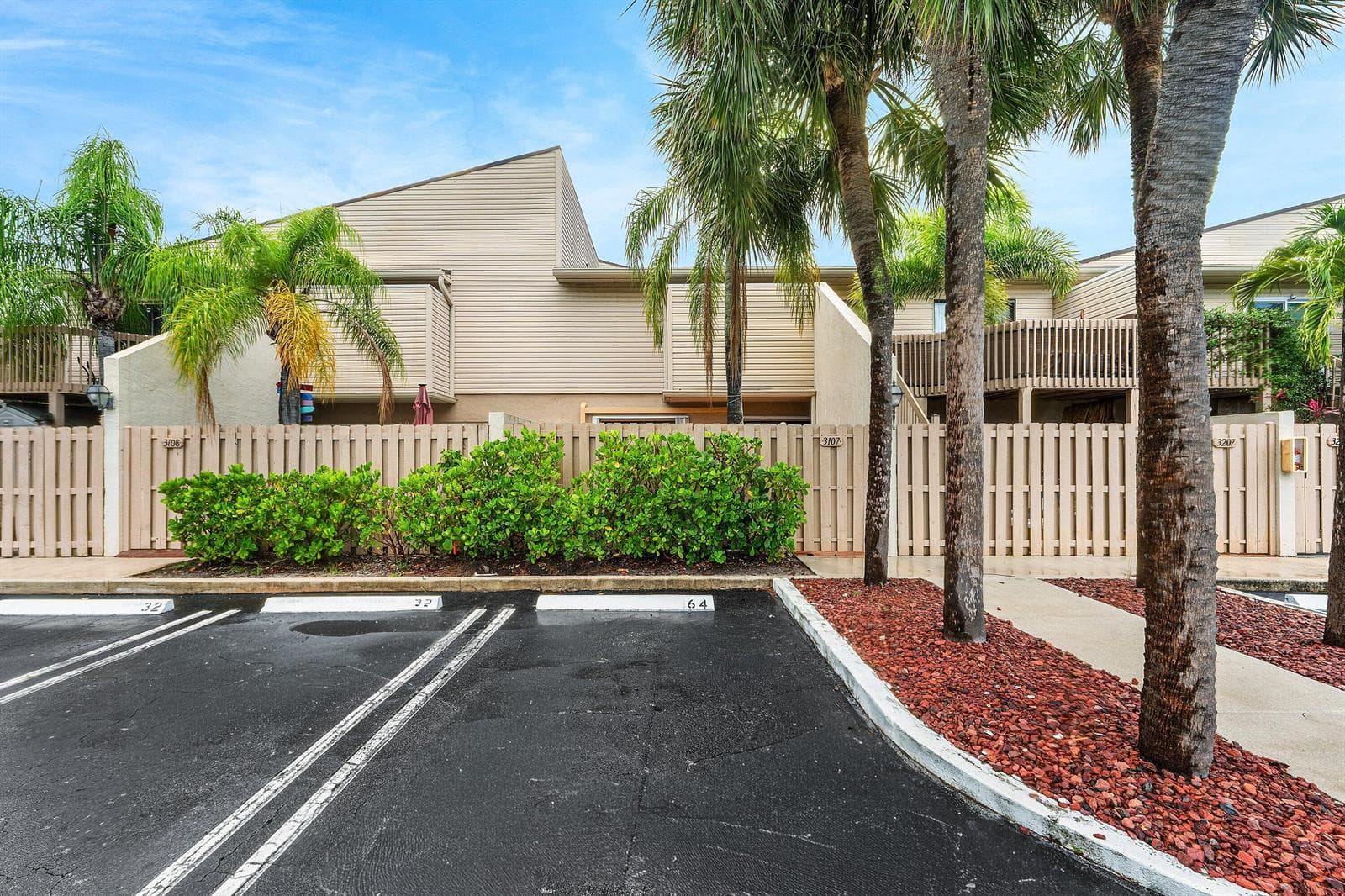 612 Executive Center Drive # 107, West Palm Beach FL 33401 photo 2
