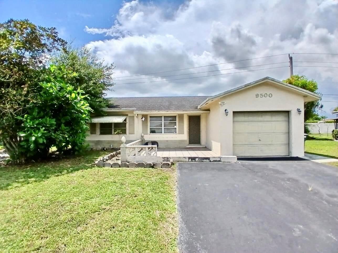 9500 NW 70th Street, Tamarac FL 33321