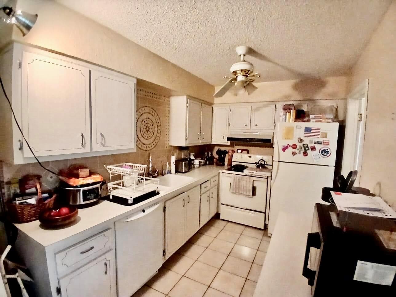 9500 NW 70th Street, Tamarac FL 33321 photo 4