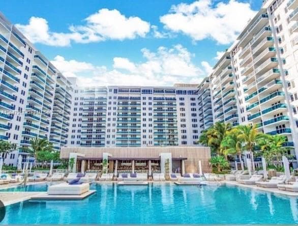 2301 Collins Ave # 833, Miami Beach FL 33139 photo 2