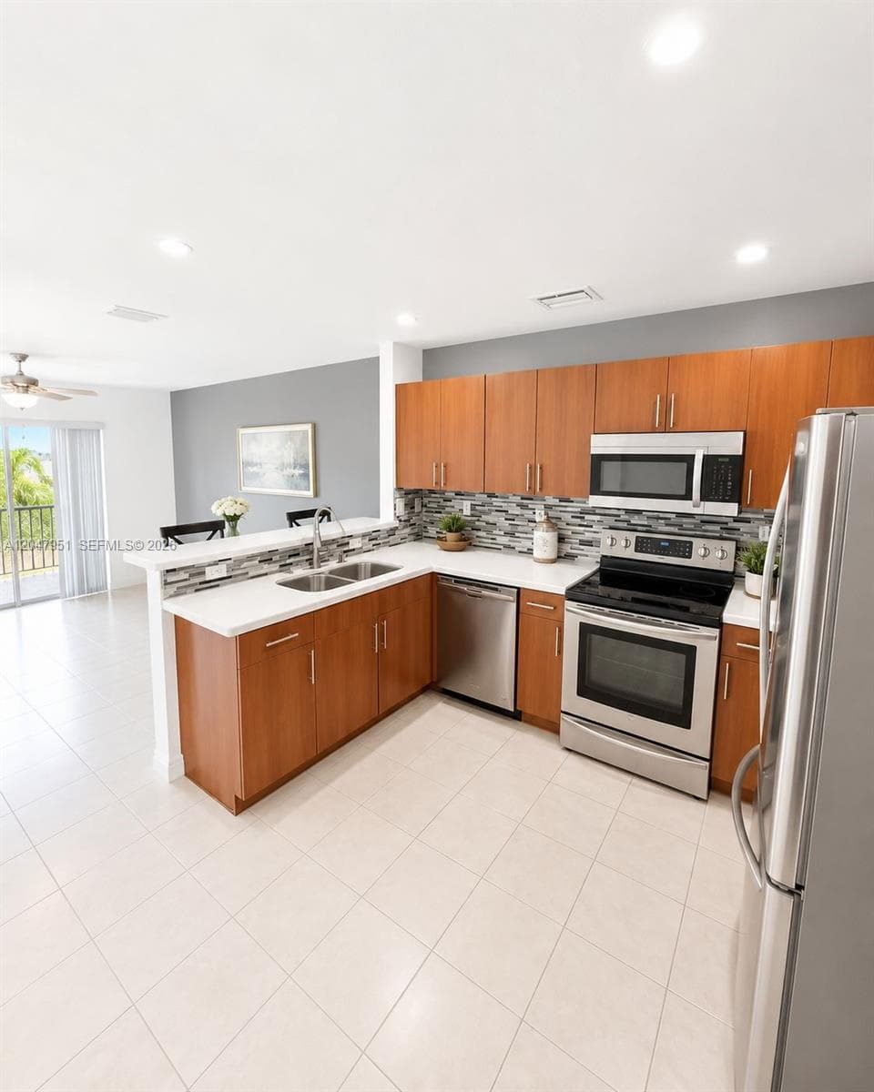 3092 SW 129th Ter # 102, Miramar FL 33027 photo 3