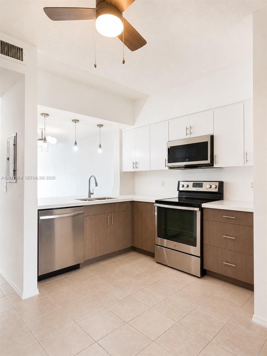 3 Whitehead Cir # 3, Weston FL 33326 photo 3