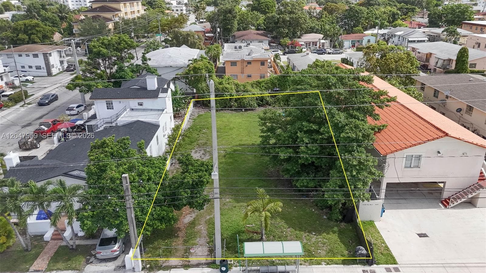 1877 SW 7th St, Miami FL 33135 photo 3
