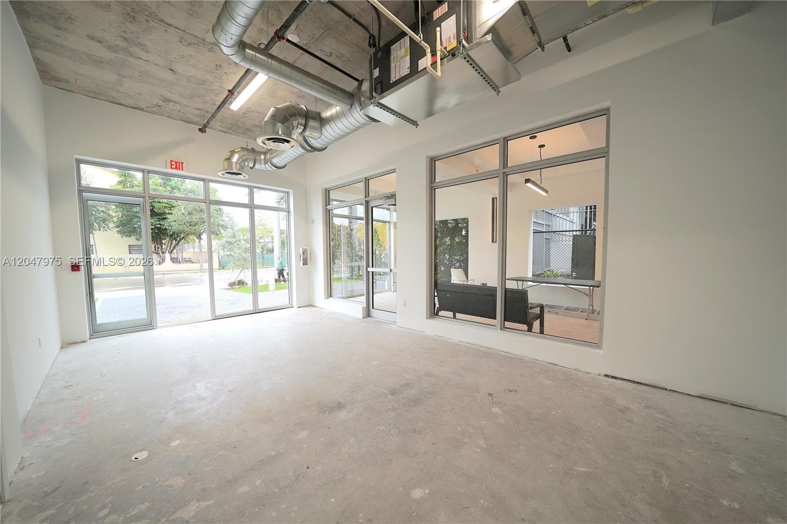 650 SW 1st St # 1, Miami FL 33130 photo 3