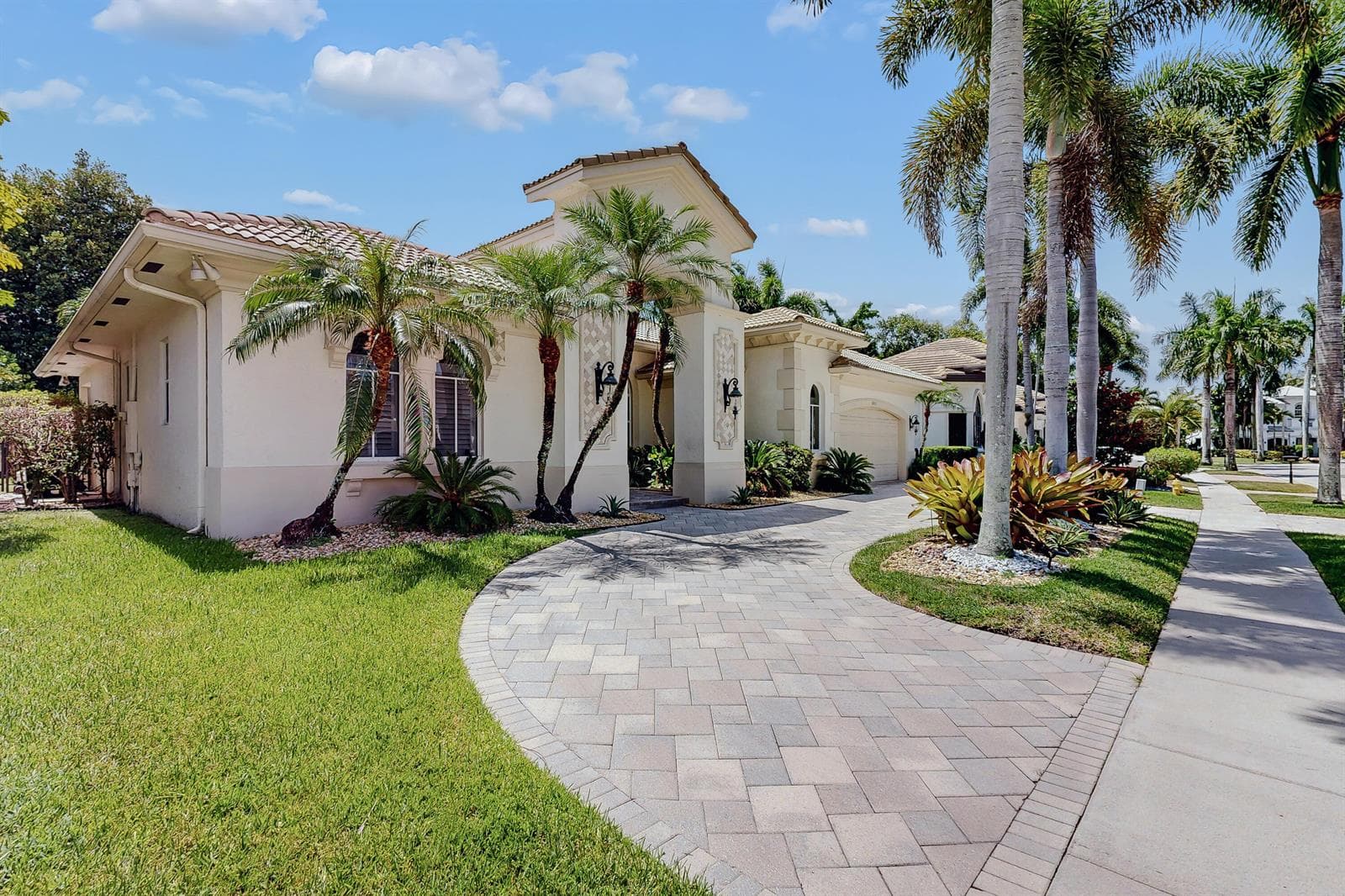 11065 Canary Island Court, Plantation FL 33324 photo 3