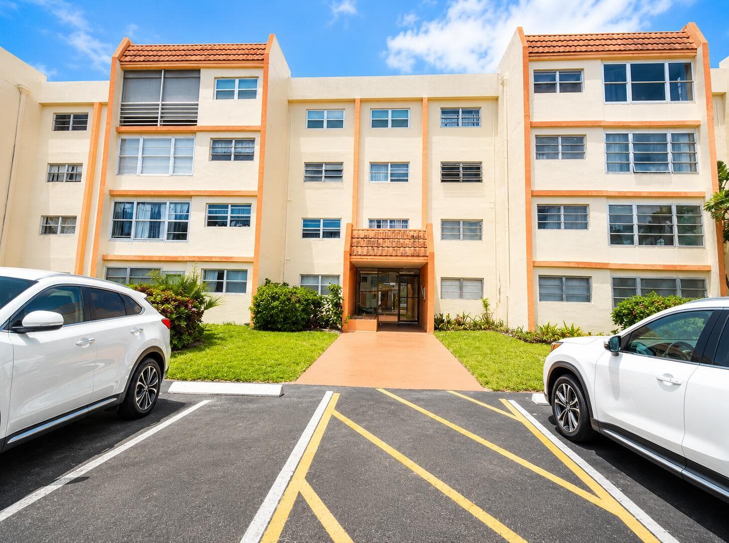 2551 NW 41st Avenue # 406, Lauderhill FL 33313 photo 3