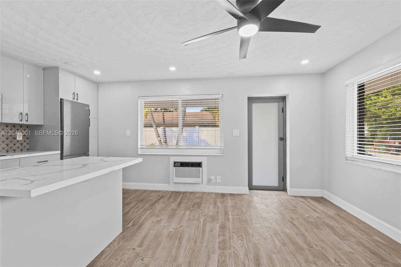 1634 NE 4th Pl, Fort Lauderdale FL 33301 photo 4