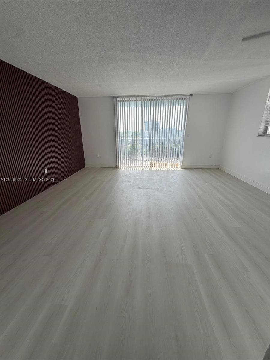 12590 NE 16th Ave # 512, North Miami FL 33161 photo 3