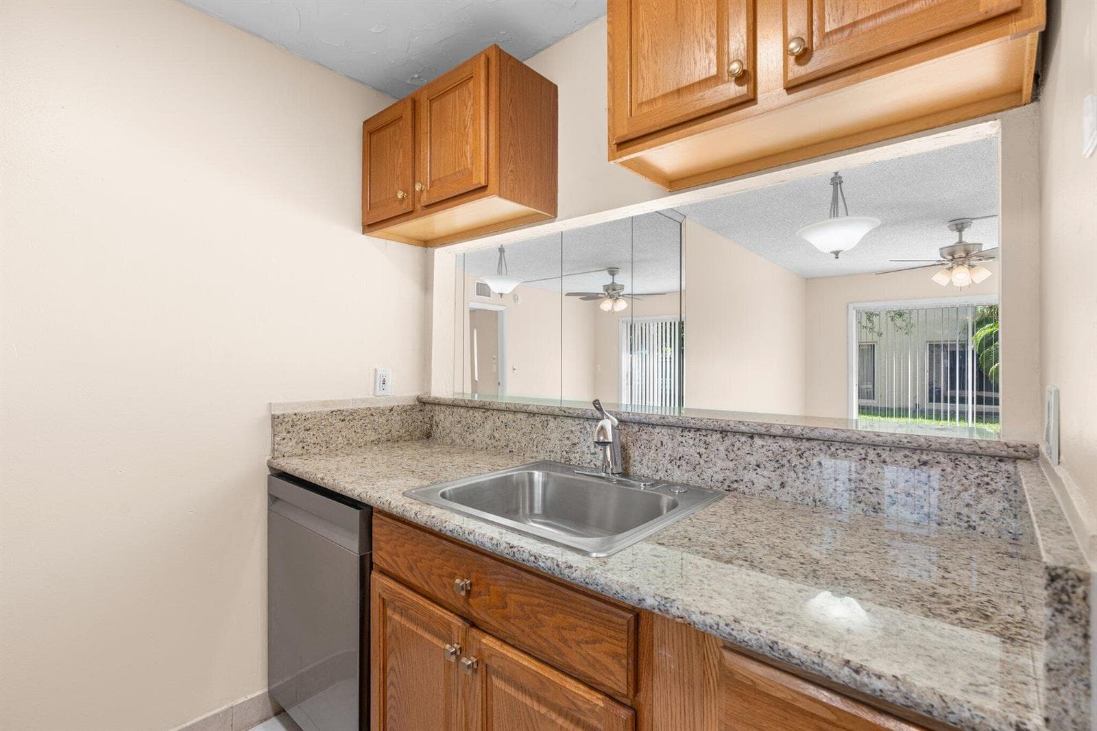 3230 NW 102nd Terrace # f, Coral Springs FL 33065 photo 4
