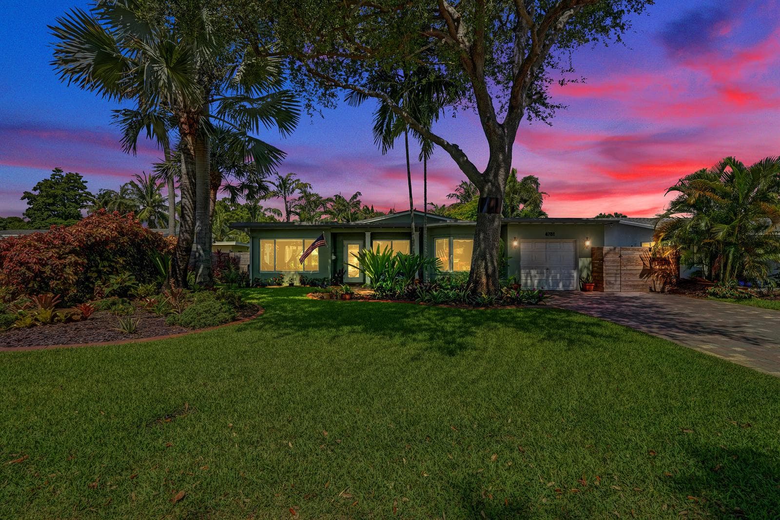 4781 NE 16th Avenue, Oakland Park FL 33334 photo 2