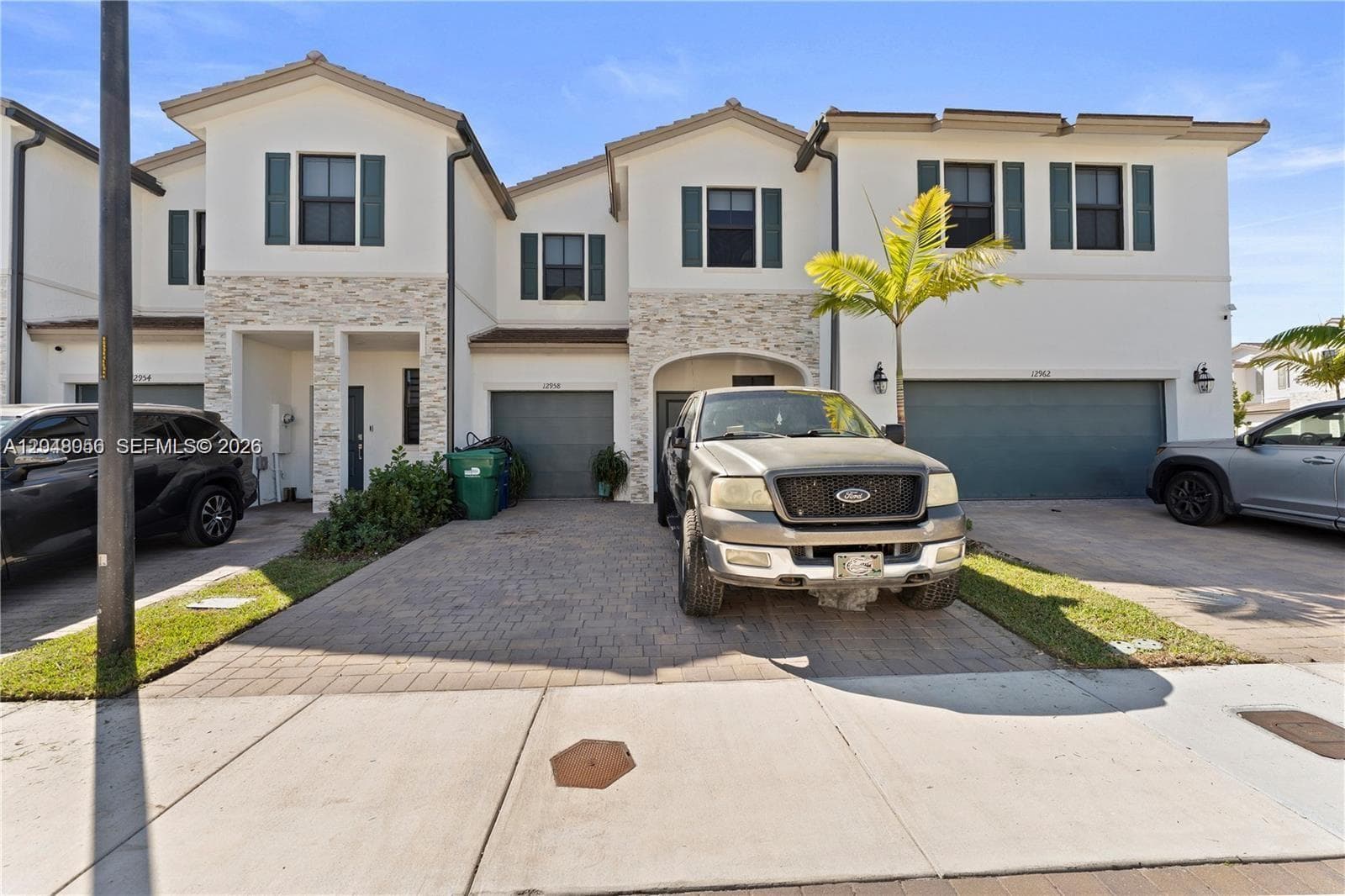 12958 SW 231st St, Miami FL 33170 photo 2
