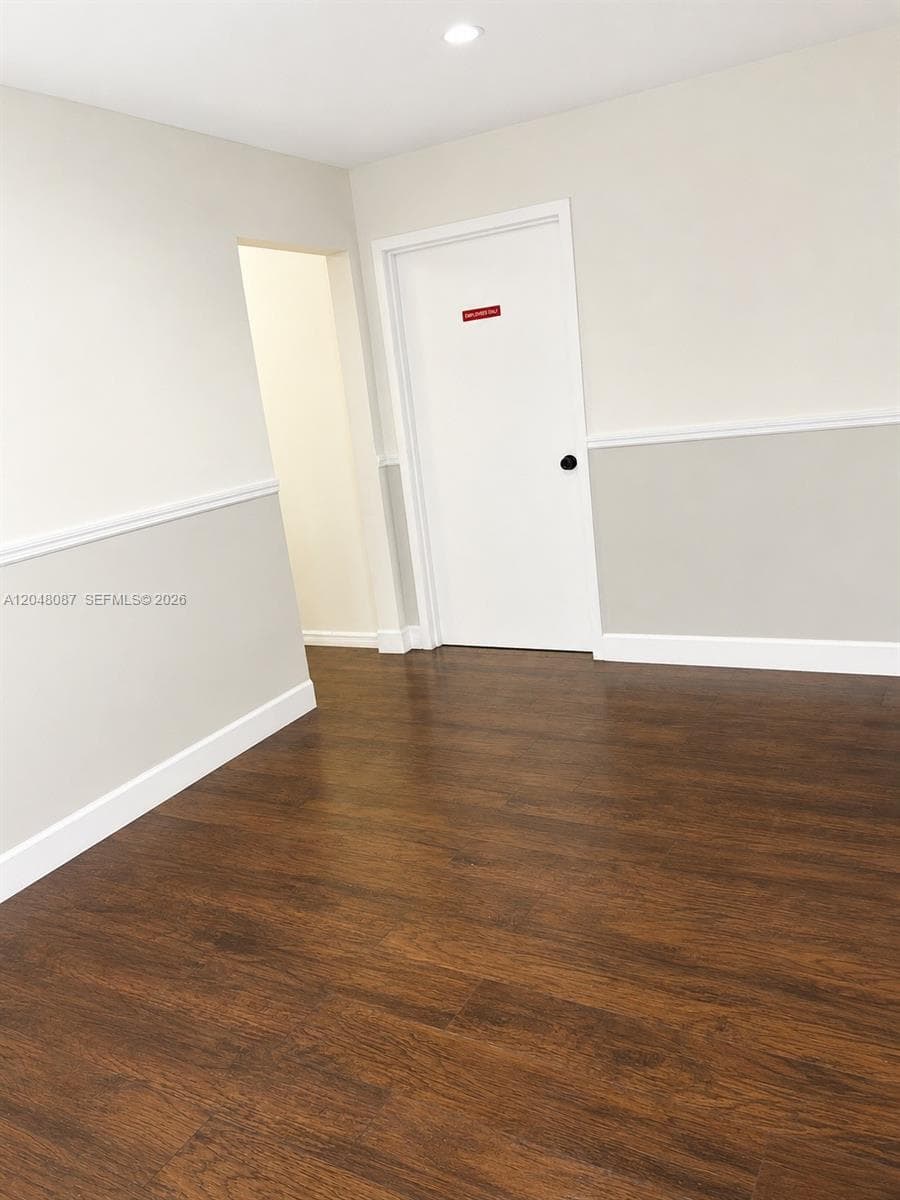10680 NW 123rd St Rd # 104, Medley FL 33178 photo 3